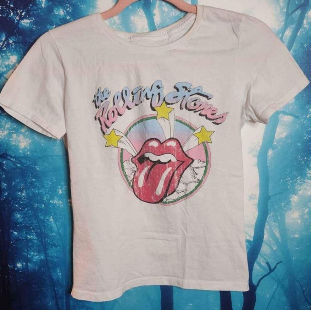 Size small rolling stones tshirt